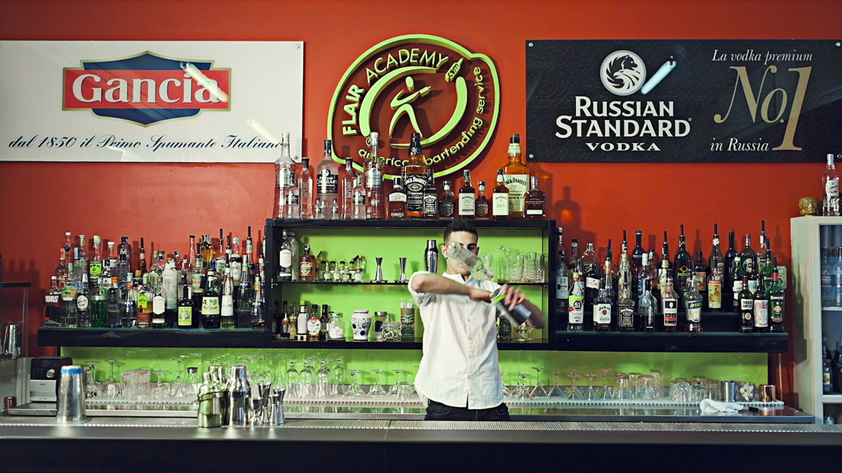 Barman & Bartenders